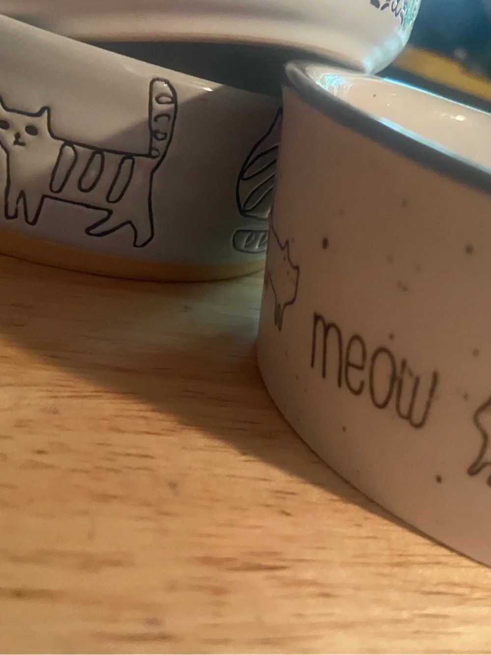 Set  of 3 meow cat bowls